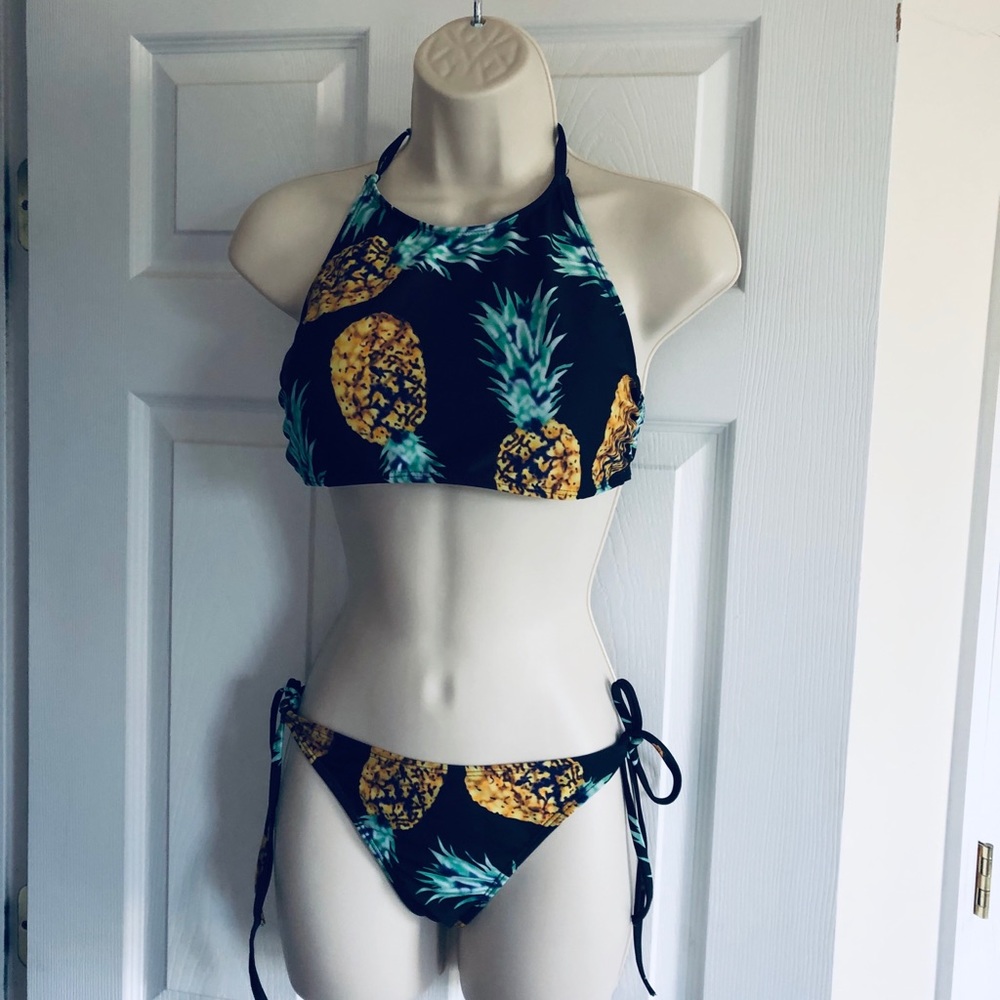 Swim suit like new